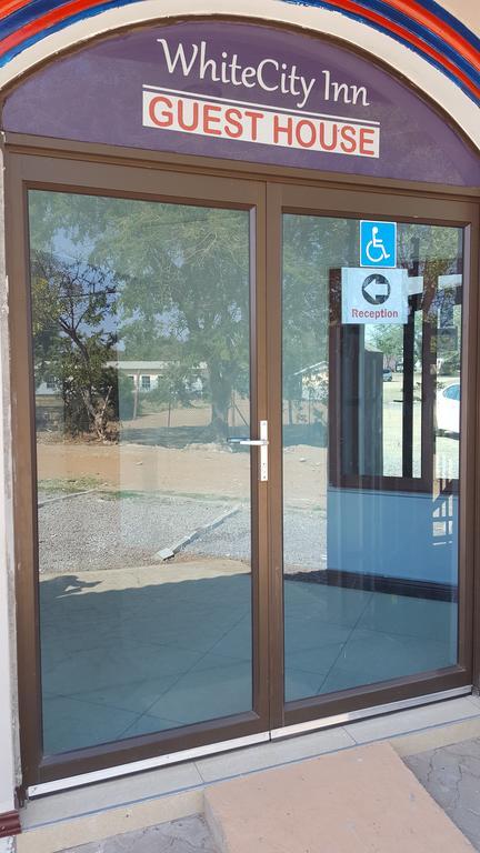 White City Inn Gaborone Esterno foto